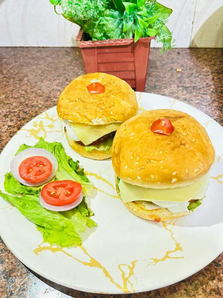 Veggie Burger Recipe | Vegetarian Burger | Cheesy Stuffed Veggie Burger